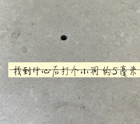 麒麟瓷砖空鼓维修公司专业解答在瓷砖铺贴过程中，如果砂料搅拌不均匀，将会带来以下问题